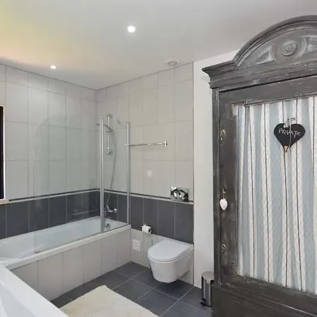 Appartement Vale Do Garrao Sleeps 4 Air Con Wifi *